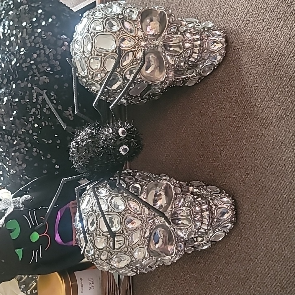 🖤💀Beautiful Jewel Crystal Bedazzled Silver Bling Skulls💀🖤Halloween Decor🎃